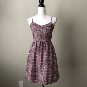 Printed V-neck Dress w/ Pockets Sz 2